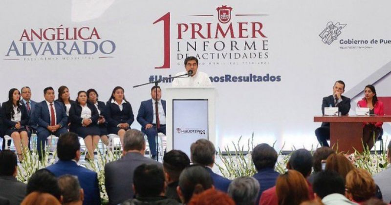 Vídeo Ganamos a machetazos y los castigó dios: gobernador de Puebla dice despropósitos públicamente
