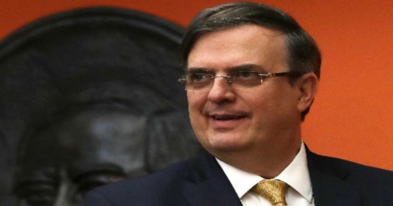 Agresiones a la embajada: México ofreció asilo al presidente boliviano Evo Morales, tras su renuncia, si es que lo solicita, dijo el canciller Ebrard