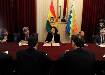 La Unión Europea rechazó expulsión de diplomáticos españoles