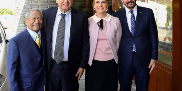 Presidente AMLO expresó respaldo a compositores y artistas mexicanos