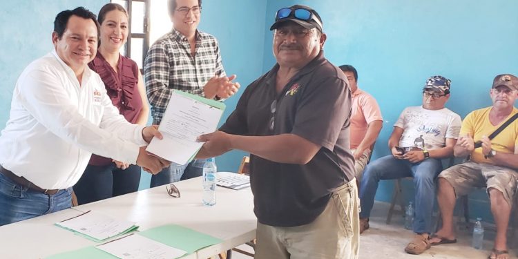 En el municipio de San Felipe  se realizó la entrega de apoyos del programa federal “Bienpesca”