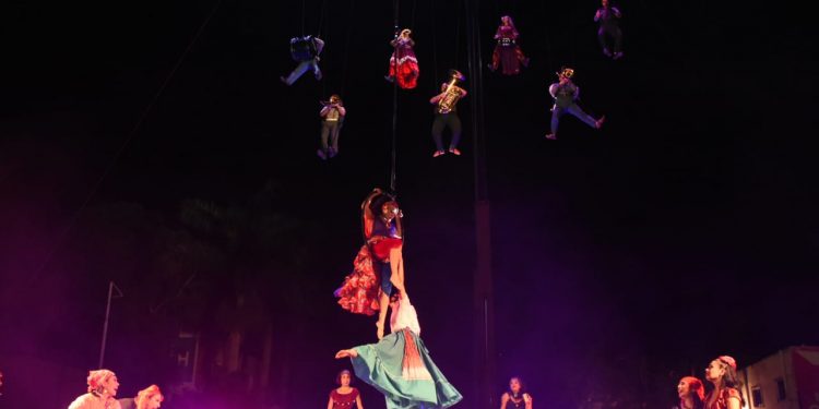 Rechaza Ayuntamiento de Mérida quejas de la Canacome por cierre de calles en el centro / Se informó del Mérida Fest como cada año, asegura