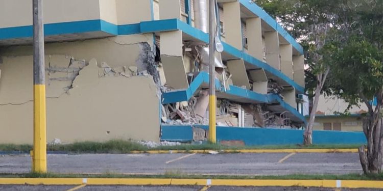 Mitad de Puerto Rico a oscuras tras sismo