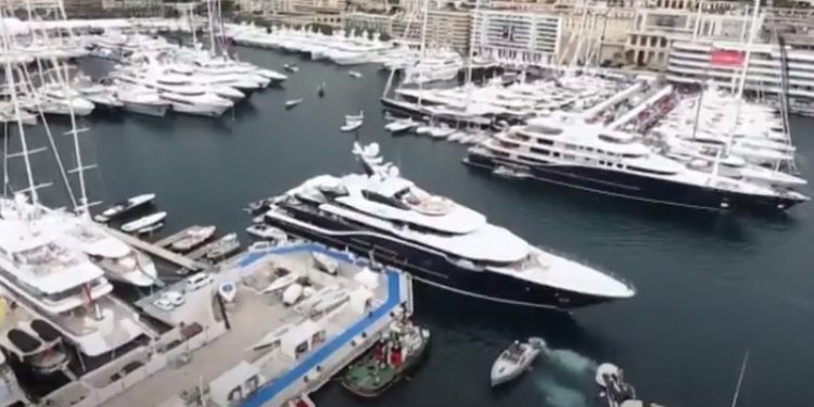 El 1 % más rico del mundo acumula el doble de riqueza de la que poseen 6.900 millones de personas; desigualdad en el mundo fuera de control y profundamente arraigada, afirma Oxfam