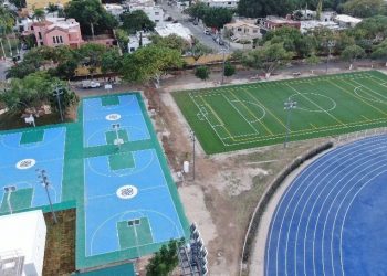 Entregó gobernador Vila remodelación del instalaciones deportivas del Estadio Salvador Alvarado