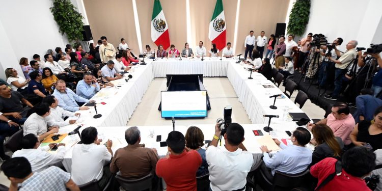 Continúan comparecencias del Primer Informe de Gobierno