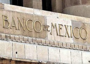 Suben bancos tasas de interés en México en 0.5 por ciento