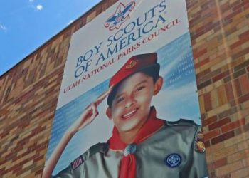 Boy Scouts of America se declaró en bancarrota como una estrategia fiscal para afrontar las miles de acusaciones de abuso infantil