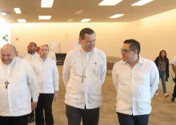 “Yo creo que hay mucha incertidumbre y muchos retos. El nuevo gobierno federal lleva ya un año y todavía no vemos con claridad el rumbo”: Gustavo Rodríguez Vega