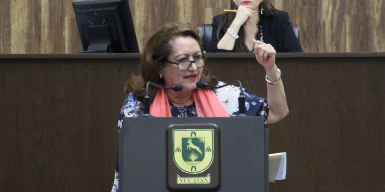 Apoya MC denuncia del gobierno estatal por venta de miel falsa en Yucatán