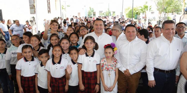 Celebran el Primer Aniversario del Instituto Municipal para el Fortalecimiento de la Cultura Maya