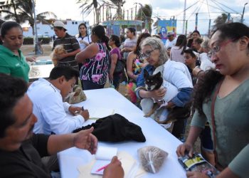 Cientos de familias asisten al primer “Festival Canino de Progreso”