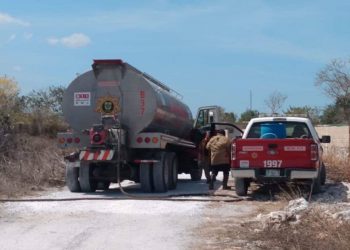 Tremendo siniestro se registró  hoy poco después del mediodía en un corralón particular ubicado en el anillo periférico poniente