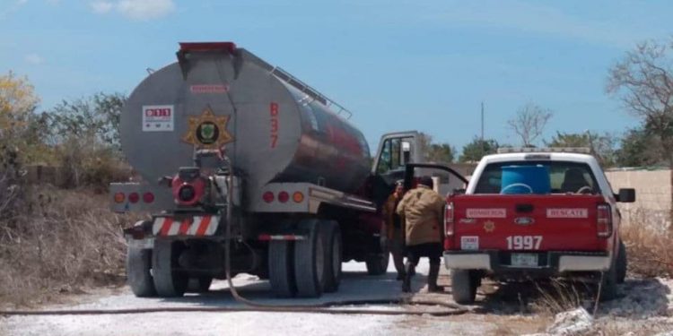 Tremendo siniestro se registró hoy poco después del mediodía en un corralón particular ubicado en el anillo periférico poniente