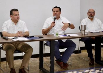 El alcalde Renán Barrera Concha anuncia acciones para generar ahorros directos en las familias