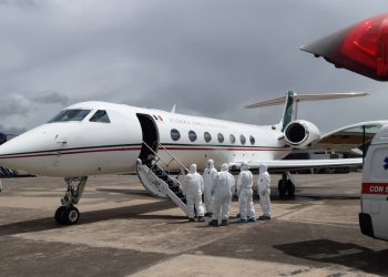 Cumple el Gobierno Federal y trae de vuelta a la señora Ethel Trujillo, quien estaba varada en Perú por el COVID-19 / También llegaron a Yucatán, cenizas de su difunto esposo