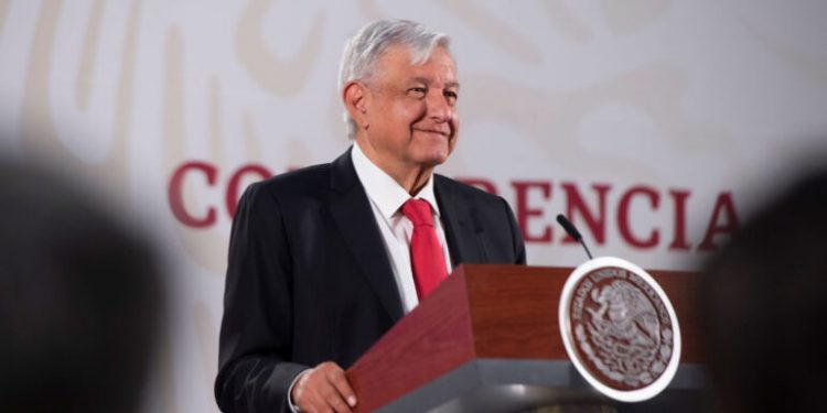Tras más de ocho años de abandono, el hospital de Ticul podría convertirse en una realidad / El presidente AMLO dice que ya se resolvió problema jurídico luego de que Ivonne Ortega y Rolando Zapata lo dejaron inconcluso