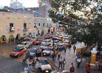 Señalan vínculos del alcalde Ayora de Valladolid con agrupaciones de taxistas que paralizaron el centro histórico durante dos días