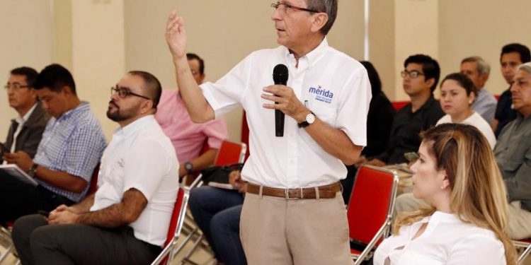 A través de foros abiertos y mesas de trabajo meridanos participan en el desarrollo de Mérida, según el gobierno municipal