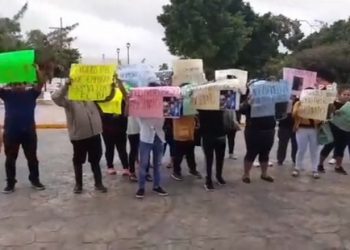 FGE afirma que detenido que falleció en patrulla de la SSP murió por “asfixia mecánica” / Rechaza que se haya negado el cadáver a los familiares y asegura que la investigación está abierta y que llegará hasta el total esclarecimiento de la muerte de Sulub Cimé