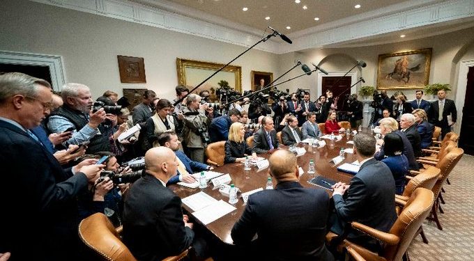 Cancelados todos los vuelos de Europa a Estados Unidos a excepción de los provenientes del Reino Unido, anunció el presidente Donald Trump por el coronavirus