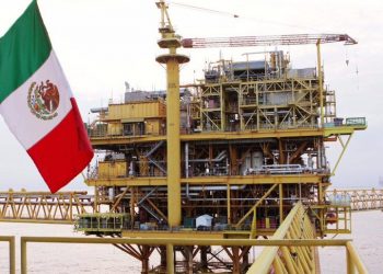 Moscú dio la bienvenida a la “postura constructiva adoptada” por México para disminuir la producción petrolera y estabilizar los mercados tras acuerdo entre los presidentes AMLO y Trump