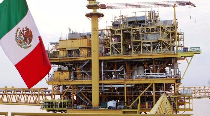 Moscú dio la bienvenida a la “postura constructiva adoptada” por México para disminuir la producción petrolera y estabilizar los mercados tras acuerdo entre los presidentes AMLO y Trump