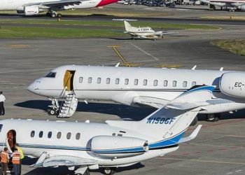 De los vuelos privados contagiados de COVID-19 al impuesto a las grandes fortunas por Eduardo Lliteras Sentíes