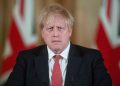 La libra cayó respecto al dólar y el euro luego de que el primer ministro británico, Boris Johnson, ingresó en el hospital para realizarse pruebas tras mostrar síntomas persistentes del coronavirus: tiene la fiebre alta
