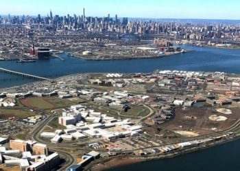 Cárcel de Rikers, en Nueva York, caldo de cultivo del coronavirus