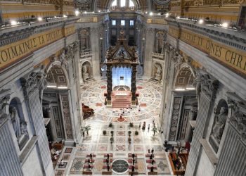 En las cárceles, donde hay sobrepoblación, se corre el peligro de que la pandemia de coronavirus termine en calamidad, advierte el Papa Francisco