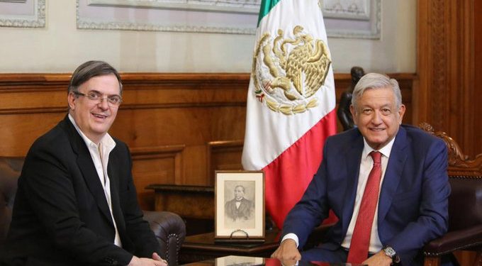 Conversan presidentes Trump y AMLO: México tendrá para fines de mes 1000 ventiladores y equipo médico de terapia intensiva