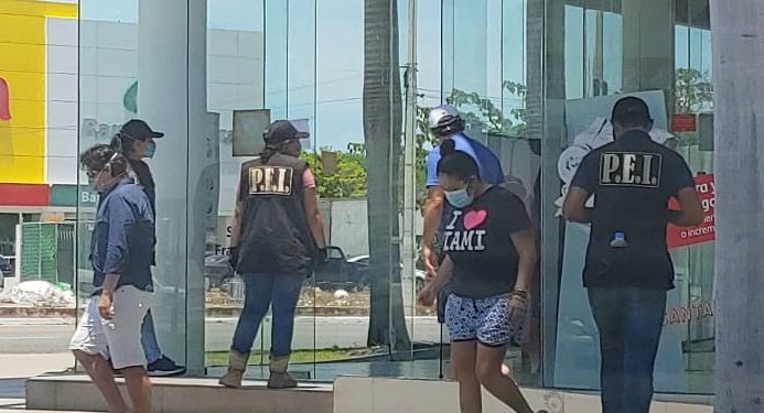 Banco Santander reconoció fallas en su sistema: hubo bloqueo de tarjetas e imposibilidad de realizar retiros de dinero / En Yucatán miles los afectados y denuncias ante la FGE