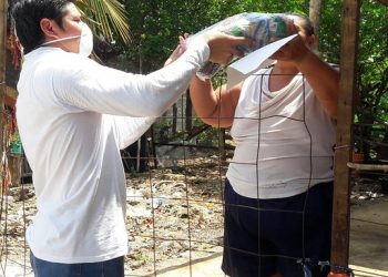 Gobierno del Estado continúa con la distribución de apoyos alimentarios para los hogares yucatecos, según informa