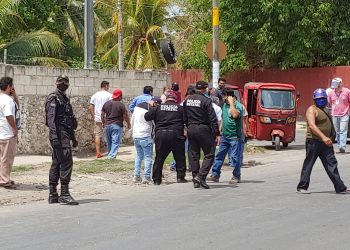 Vídeo: Rechazan mototaxistas de San José Tzal imposición cuota sindical por parte del diputado Marco Rodríguez de la