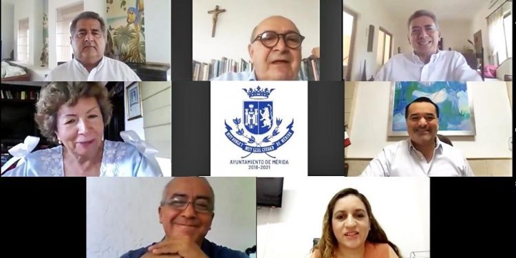 El alcalde Renán Barrera Concha y cinco ex presidentes municipales se unen para enriquecer políticas sociales y acciones para la reactivación del municipio