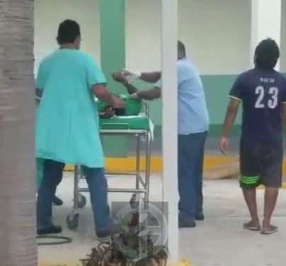 Aumentó el número de fallecidos por beber alcohol adulterado en Yucatán en plena ley seca por el COVID-19 / SSY analiza muestras de lo que ingirieron los muertos y hospitalizados