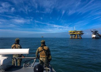 La Secretaría de Marina-Armada de México mantiene reforzamiento de seguridad en la Sonda de Campeche ante la presencia de grupos criminales armados