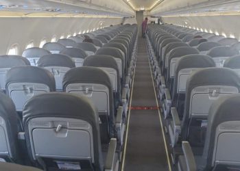 Foto Noticia: Vuelo en solitario a Cancún y un aeropuerto espectral