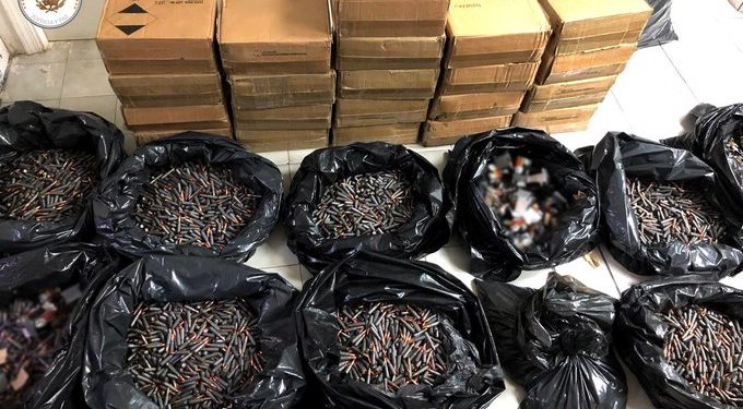 La Guardia Nacional reportó la detención de un ciudadano estadounidense quien transportaba 32 mil cartuchos de grueso calibre en la frontera norte