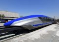 Realizan pruebas al tren de levitación en Shanghai, China