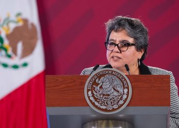 SAT informó que hay denuncias contra 43 empresas que facturan operaciones simuladas, inexistentes o ficticias / En total dejaron de pagar 55 mil 125 millones de pesos en contribuciones