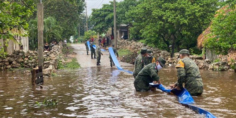Aplica Sedena Plan DN-III en Yaxcaba, Chichimilá, Tixcacalcupul, Kanasín, Celestún, Tecoh, Tekax, Dzilam de Bravo y Mérida, por las torrenciales lluvias que ha generado la tormenta tropical Cristóbal