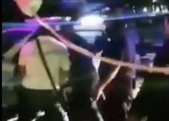 Muere a golpes a manos de la policía municipal de Ixtlahuacán de los Membrillos, Jalisco, ciudadano por no portar cubre bocas, según ordenanza del gobernador Enrique Alfaro