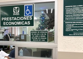 A partir del 30 de junio, 3.8 millones de pensionados podrán cobrar su prestación correspondiente al mes de julio: IMSS / Exhorta a la población pensionada mayor de 60 años no acudir a las ventanillas bancarias y cajeros automáticos el mismo día de pago