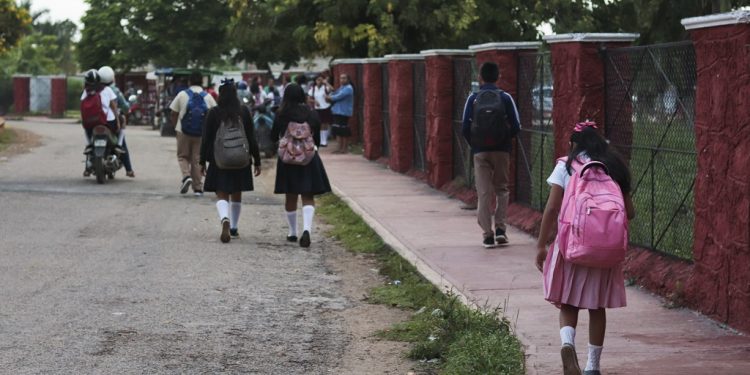 SEGEY alista proceso de ingreso a secundaria