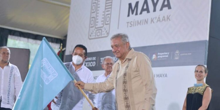 Presidente da banderazo a construcción del tramo de Izamal a Cancún del Tren Maya; confía en ICA para concluir obra en tiempo pactado