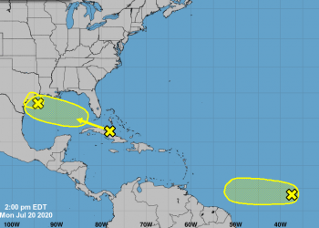 A pesar de que la Península de Yucatán está en medio de tres sistemas tropicales con potencial de desarrollo ciclónico del 20 por ciento, el Centro Nacional de Huracanes (NHC, por sus siglas en inglés), de Miami, en Estados Unidos, descartó un posible impacto en México