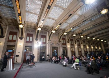 En proporción al número de habitantes en México hay menos fallecidos de COVID19 que en Estados Unidos, menos fallecidos que en Brasil, menos fallecidos que en España, que en el Reino Unido, que en Italia y que en otros países: presidente AMLO