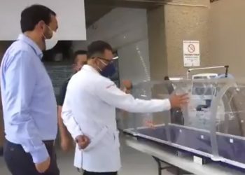 Pide gobernador Mauricio Vila a hospitales del IMSS e Issste que dependen del gobierno federal, tomar “las medidas necesarias e inmediatas para que se continúe recibiendo y atendiendo con la mayor calidez y calidad posible a quienes así lo requieran”